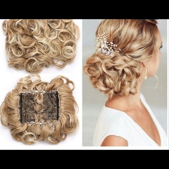 NEW! Fashion Two Comb-In Updo Synthetic Hair Piece Light Blonde. - Picture 6 of 6